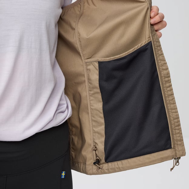 Abisko Vest W - Image 8