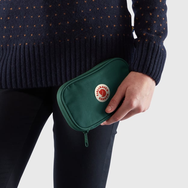 Kånken Travel Wallet - Image 5
