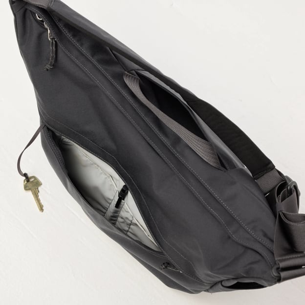 Färden Crossbody - Image 15