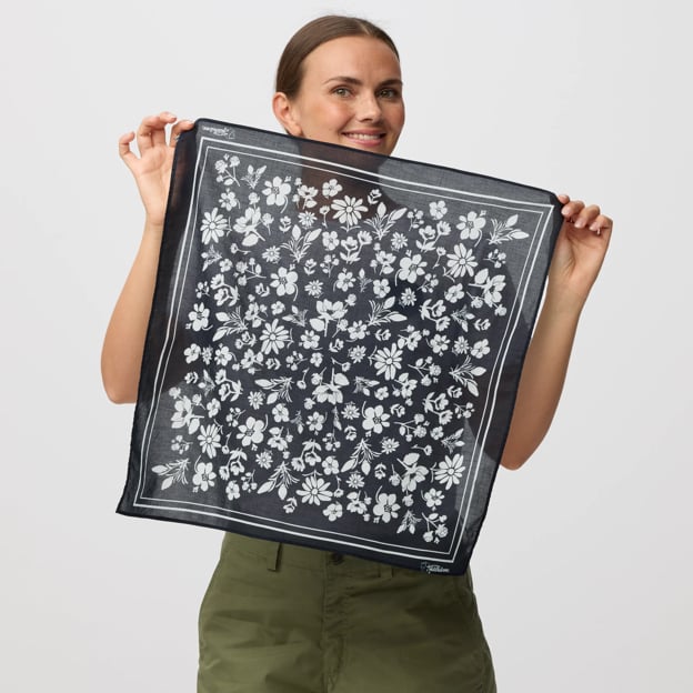 Fjällblomster Bandana - Image 4