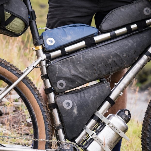 Hoja Triangle Frame Bag - Image 10