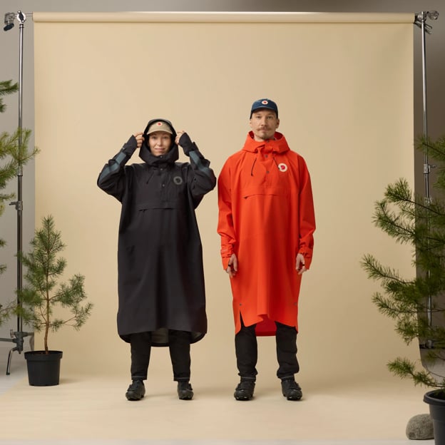 Hoja Rain Fox Poncho - Image 3