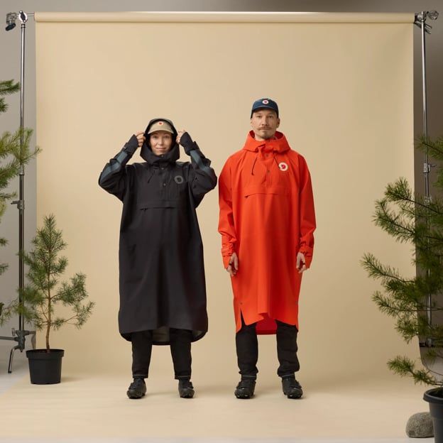 Hoja Rain Poncho - Image 3