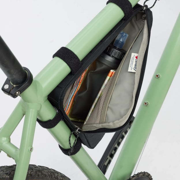 Hoja Triangle Frame Bag - Image 4