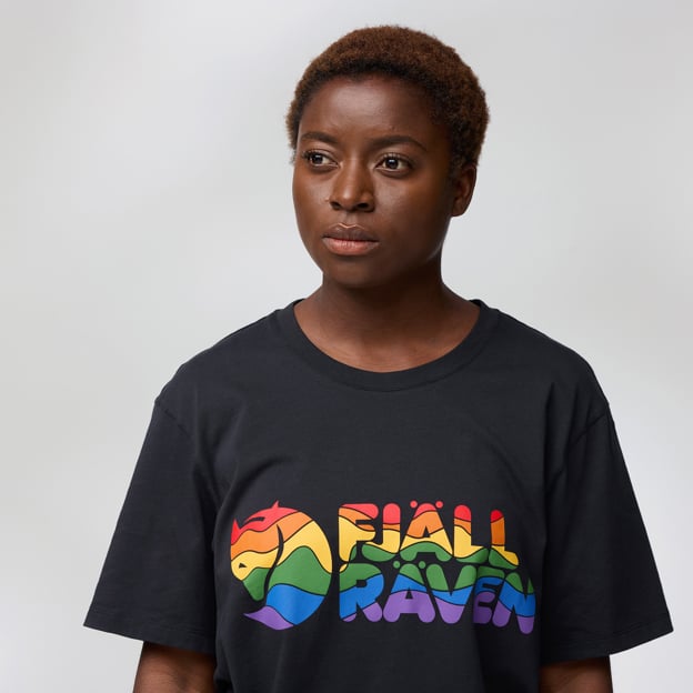 Rainbow T-shirt - Image 11