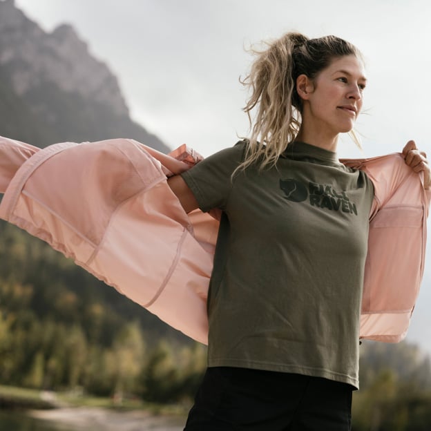 High Coast Wind Hoodie W - Image 18