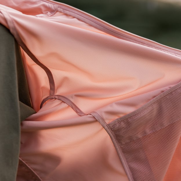 High Coast Wind Hoodie W - Image 17